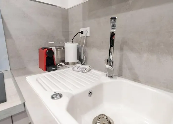 Coeur 16eme, Standing Et Calme *