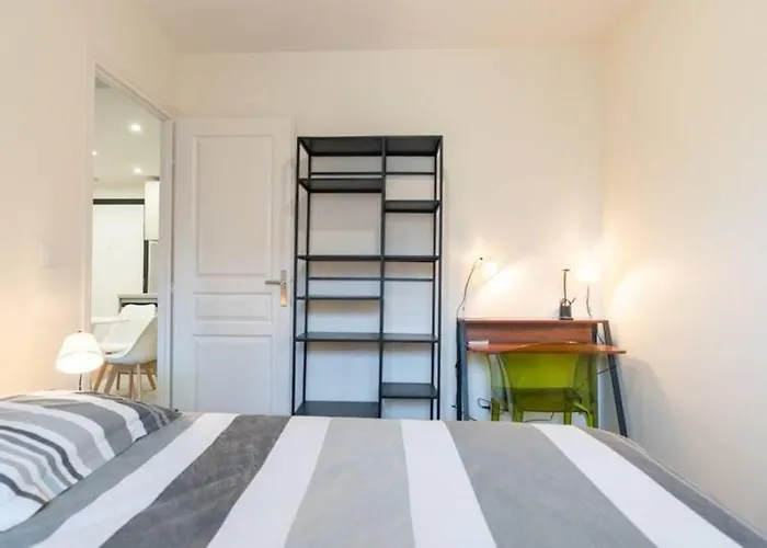 Coeur 16eme, Standing Et Calme Paris